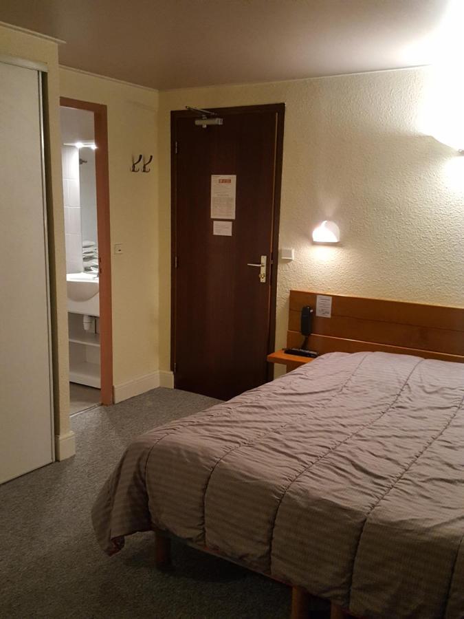 Hotel Restaurant Glaizette LʼArgentière-la-Bessée Bagian luar foto